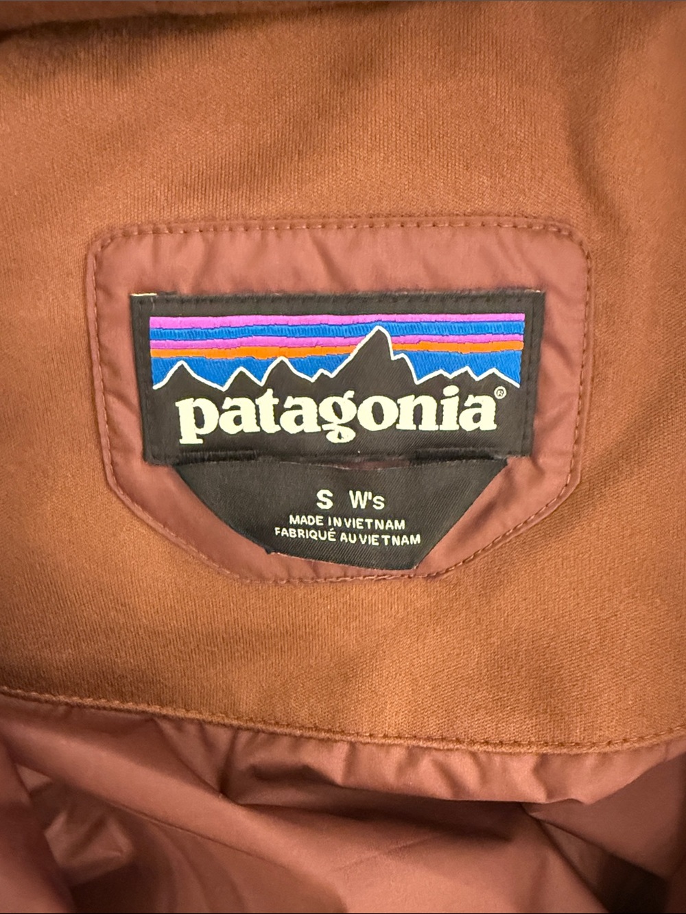 Patagonia Women's Brown Quilted Puffer Coat - Picture 2 of 7